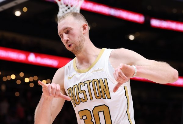 专业股票配资论坛 豪泽：我们逐渐认清了自己是谁 努力成为更拼更聪明的球队